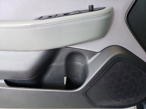 Used 2018 Subaru Legacy 2.5i image 33