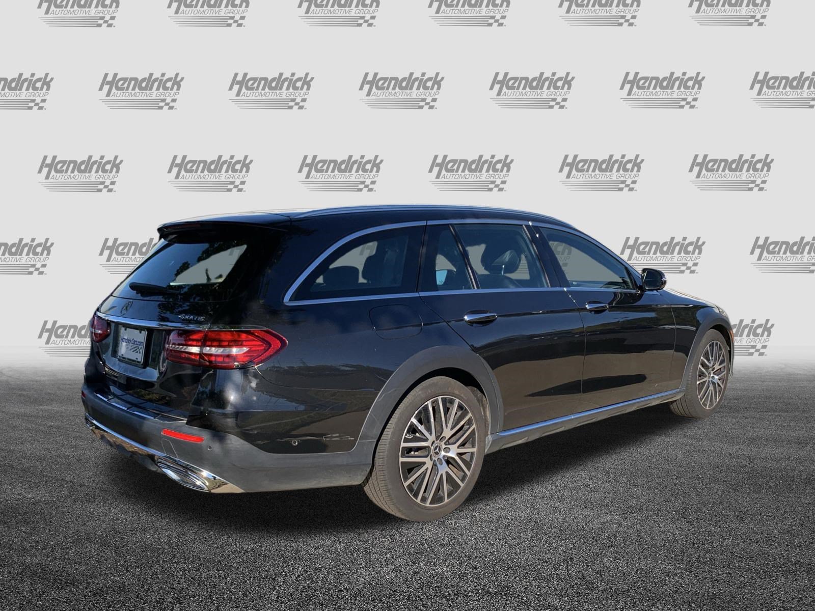 Certified 2022 Mercedes-Benz E 450 4MATIC All-Terrain Wagon image 10
