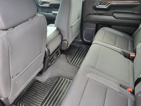 Used 2024 Chevrolet Silverado 1500 LT AWD/4WD image 22