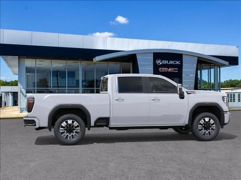 New 2026 GMC Sierra 2500 Denali w/ Denali Reserve Package AWD/4WD image 5
