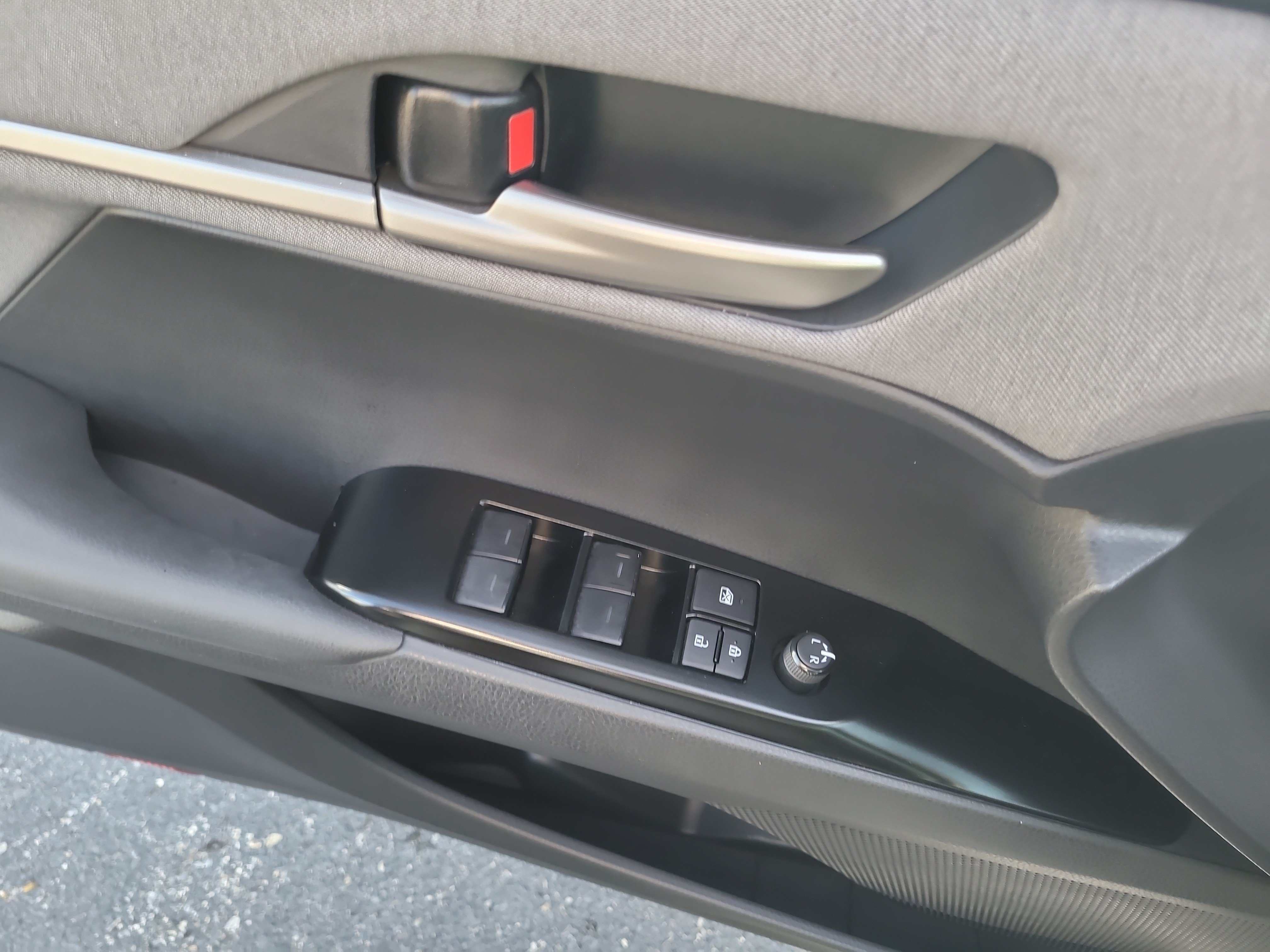 Certified 2025 Toyota Camry LE w/ Convenience Package FWD image 17