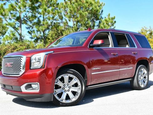 Used 2016 GMC Yukon Denali w/ Open Road Package image 26