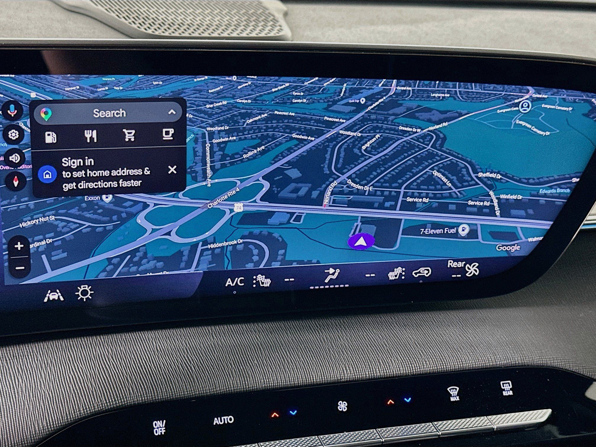 Used 2025 Buick Enclave Preferred FWD image 22