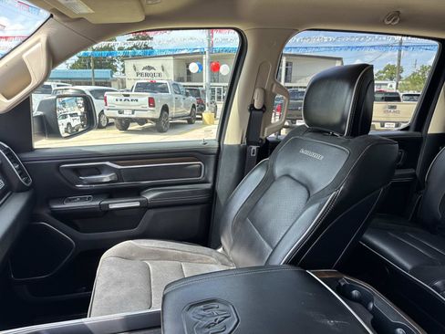 Used 2021 RAM 1500 Laramie RWD image 15