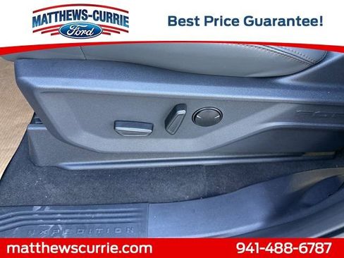 New 2025 Ford Expedition Max Active image 10