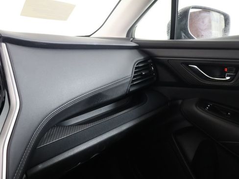 Used 2023 Subaru Outback Premium image 6