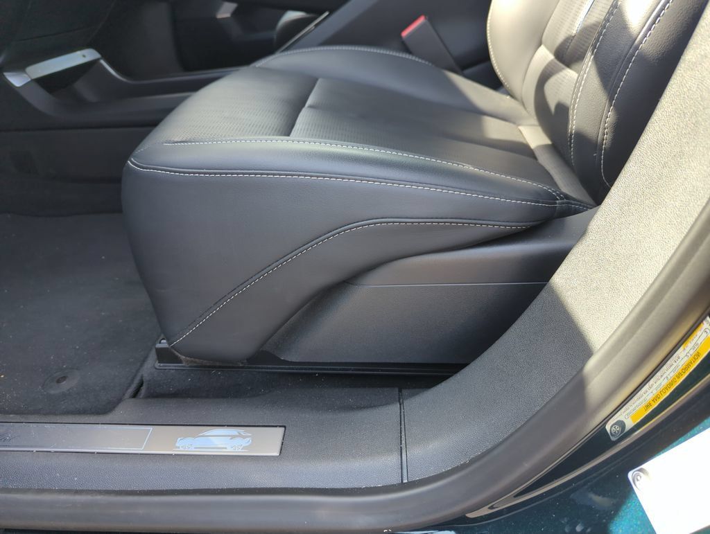 Used 2024 Cadillac Lyriq Sport RWD image 12