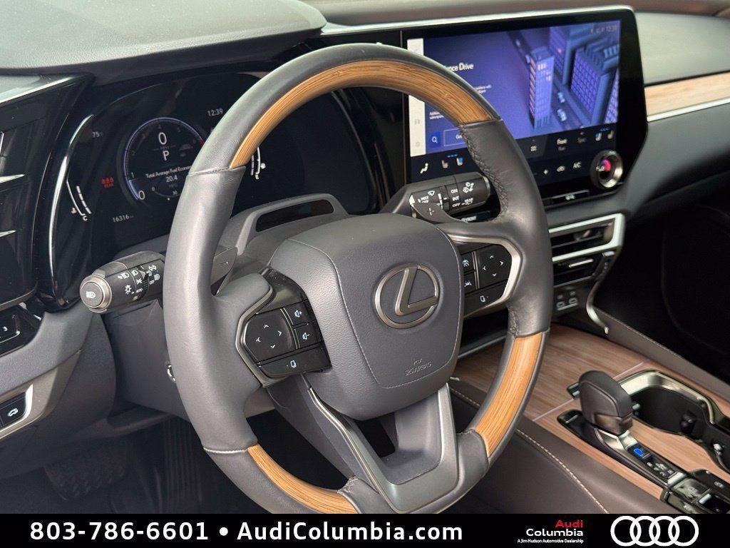 Used 2023 Lexus RX 350 FWD w/ Accessory Package image 18