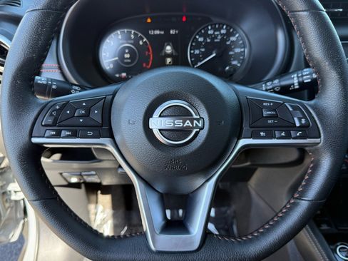 Used 2024 Nissan Kicks SR image 16