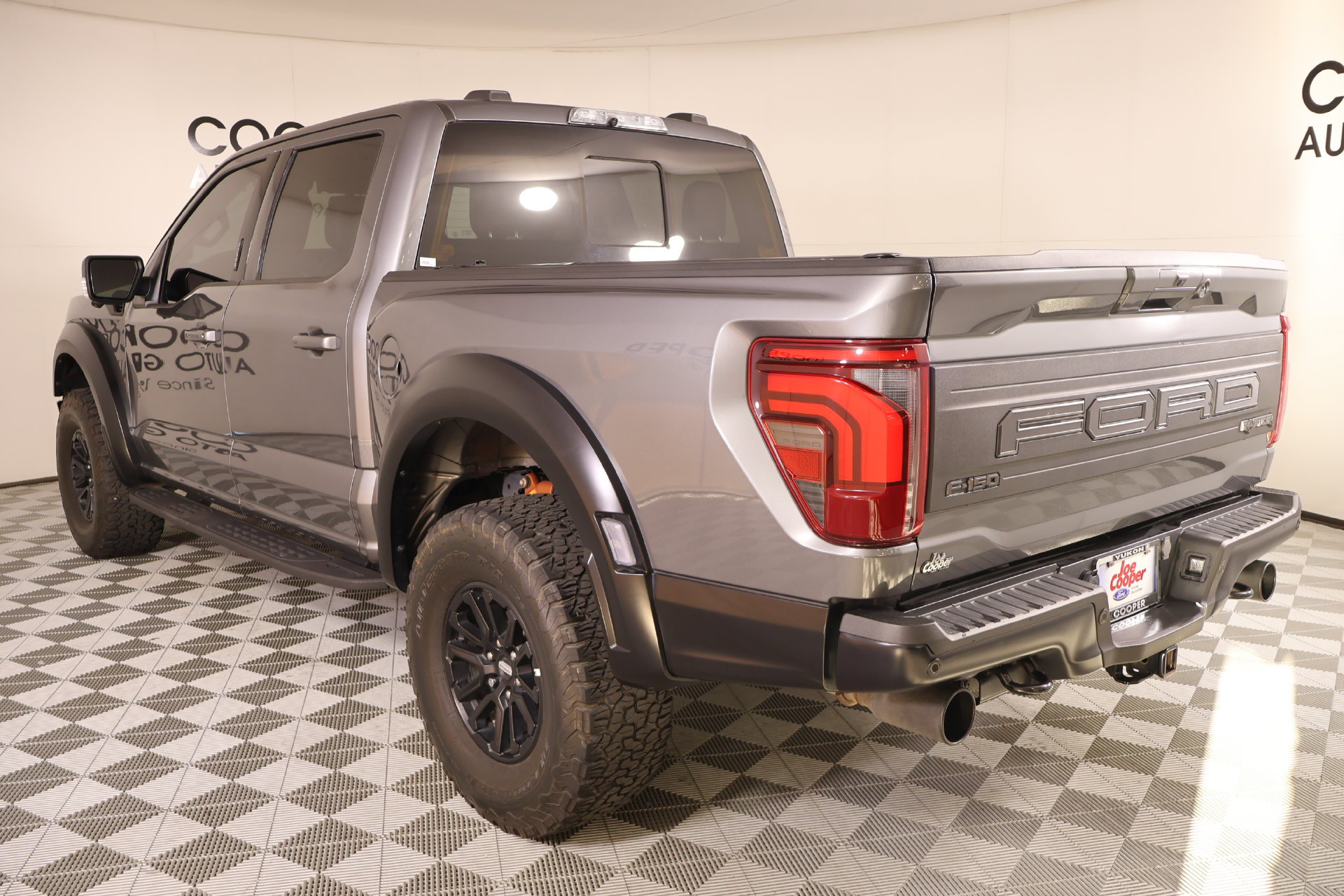 Used 2024 Ford F150 Raptor AWD/4WD image 25