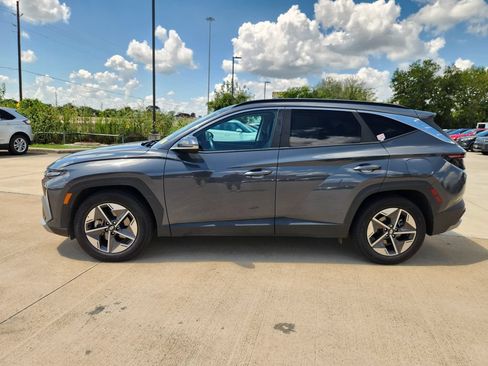 Used 2025 Hyundai Tucson SEL FWD image 5