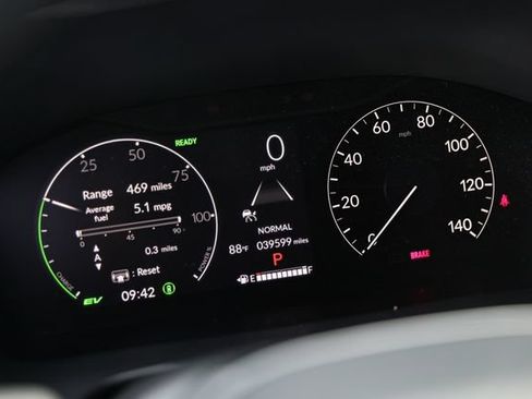 Used 2024 Honda CR-V Sport Touring image 33