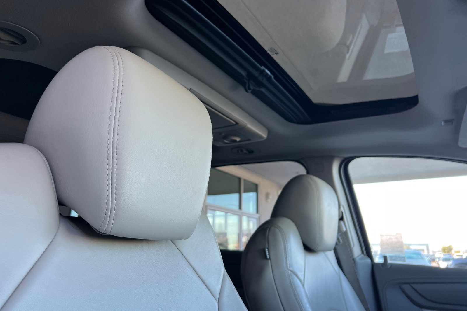 Used 2014 GMC Acadia SLT FWD image 18