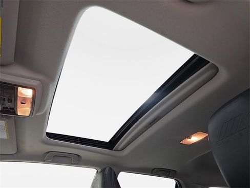 Used 2023 Toyota 4Runner 40th Anniversary SE image 30