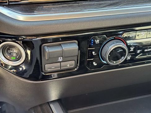 Used 2022 Chevrolet Silverado 1500 LTZ image 26