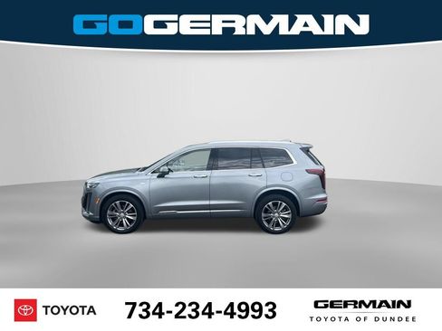 Used 2024 Cadillac XT6 Premium Luxury w/ LPO, Floor Liner Package AWD/4WD image 11
