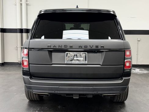 Used 2022 Land Rover Range Rover Westminster Edition image 11