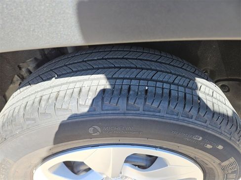 Used 2025 Toyota RAV4 LE image 26