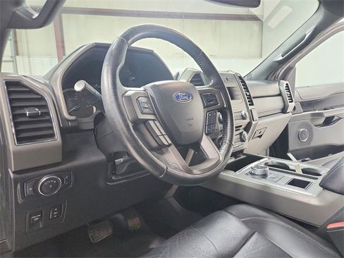 Used 2018 Ford Expedition XLT w/ Equipment Group 201A image 18
