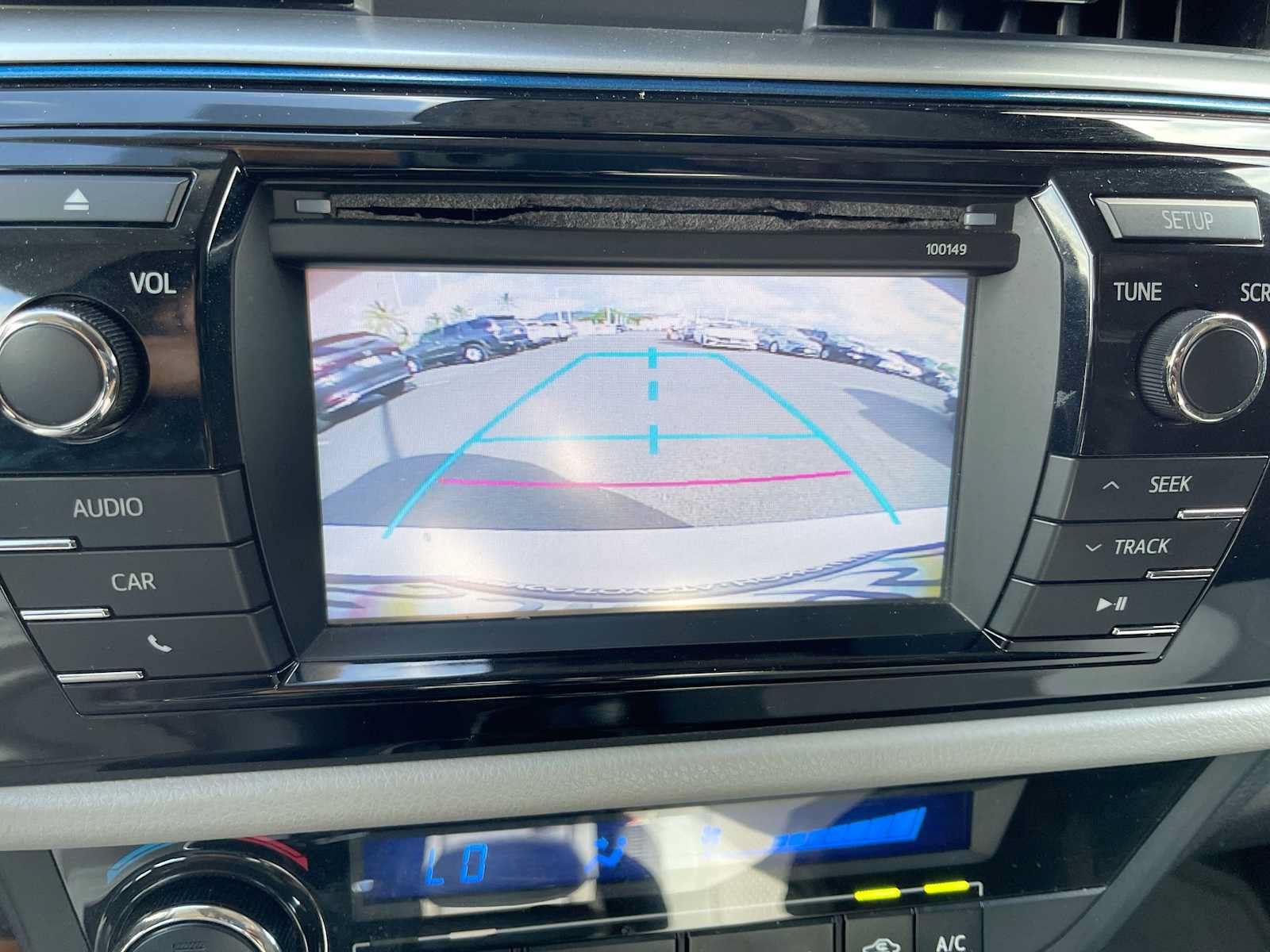 Used 2015 Toyota Corolla LE FWD image 25