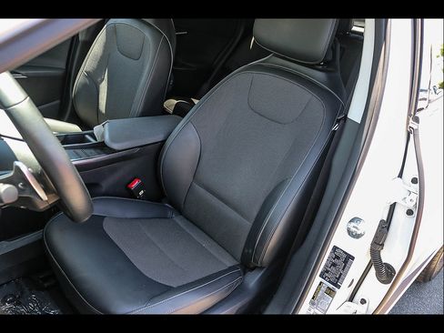 Used 2024 Kia EV6 Light RWD image 26