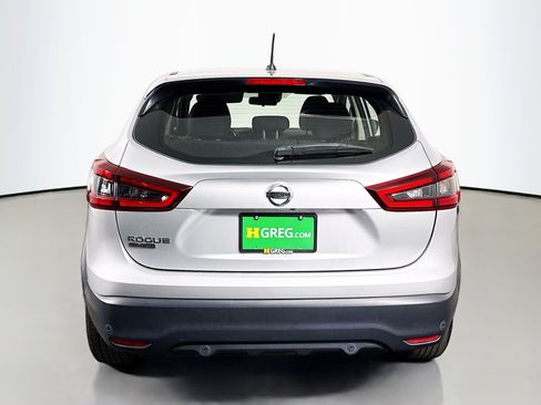 Used 2021 Nissan Rogue Sport S image 8