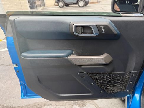 Used 2022 Ford Bronco Outer Banks AWD/4WD image 11