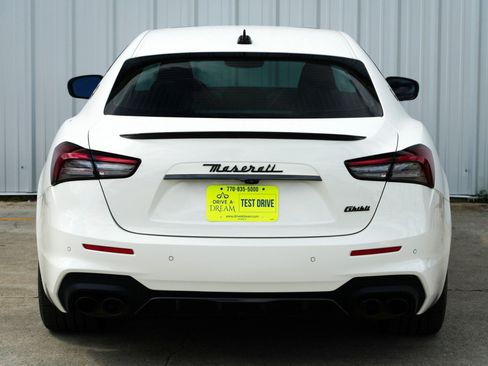 Used 2022 Maserati Ghibli Trofeo RWD image 50