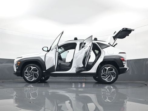 Certified 2026 Hyundai Kona SEL Premium AWD/4WD image 34