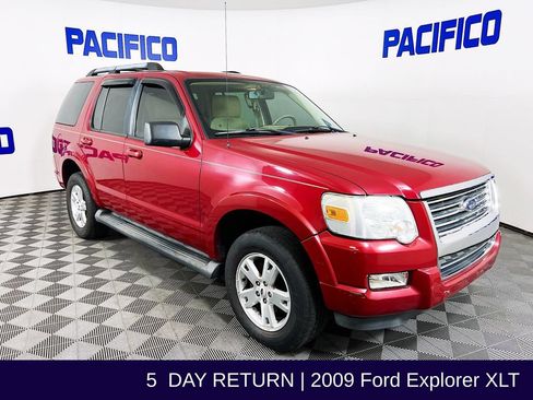 Used 2009 Ford Explorer XLT AWD/4WD image 1