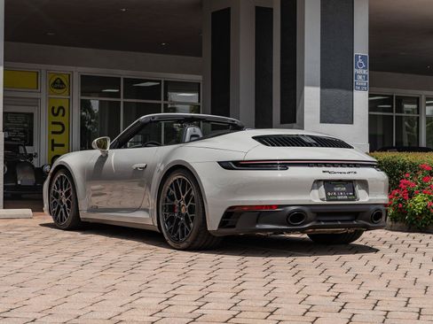 Used 2024 Porsche 911 Carrera GTS RWD image 49