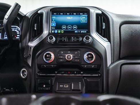 Used 2022 GMC Sierra 3500 SLE w/ SLE Convenience Package image 13