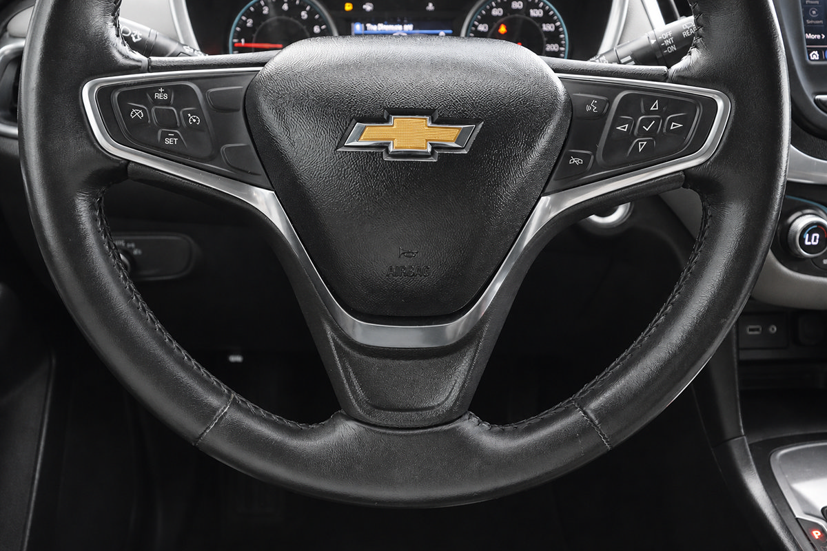 Used 2022 Chevrolet Equinox LT w/ Driver Convenience Package FWD image 38