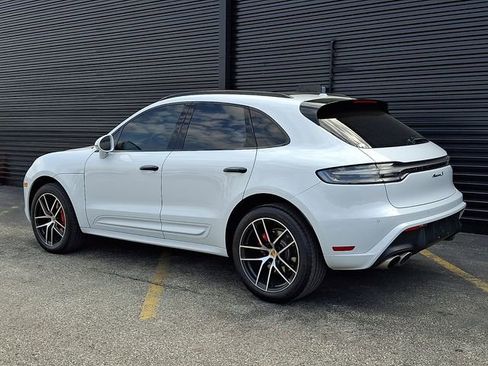 Used 2023 Porsche Macan S AWD/4WD image 3