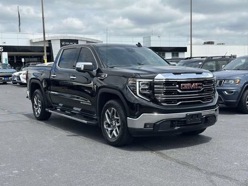 Used 2024 GMC Sierra 1500 SLT AWD/4WD image 1