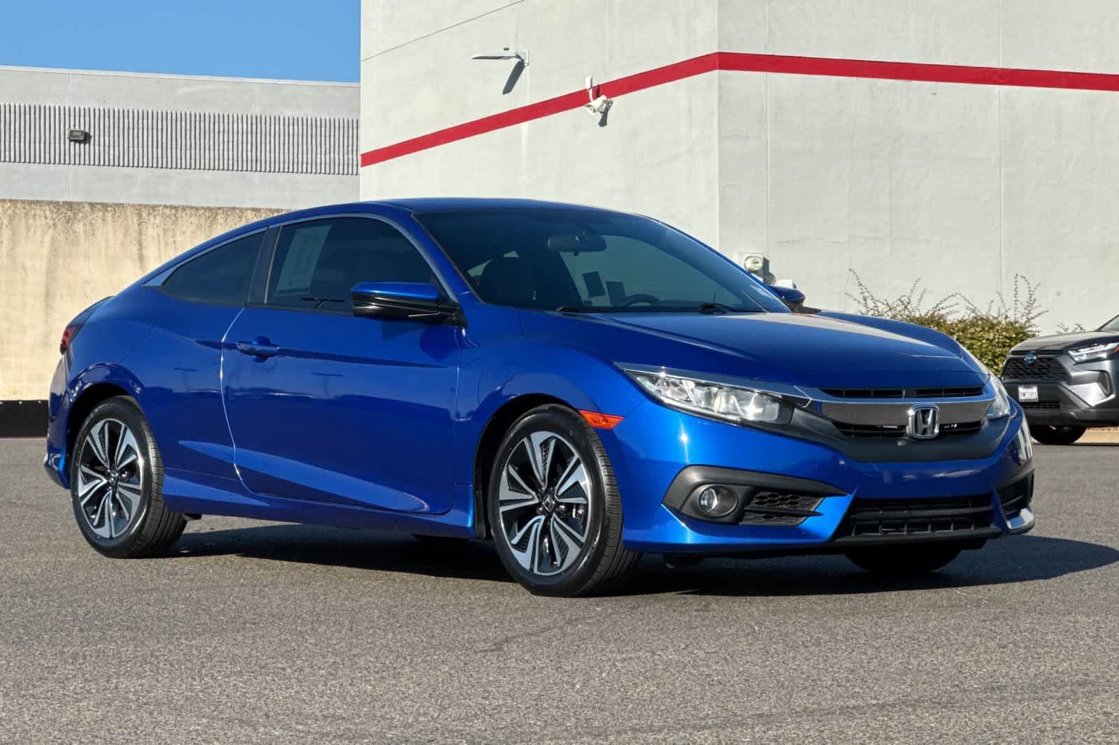 Used 2018 Honda Civic EX-T image 5
