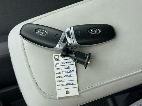 Used 2024 Hyundai Ioniq 5 SEL RWD image 26