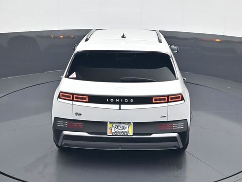 New 2025 Hyundai Ioniq 5 SEL image 18