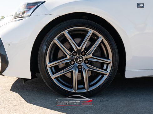 Used 2020 Lexus IS 300 F Sport image 9