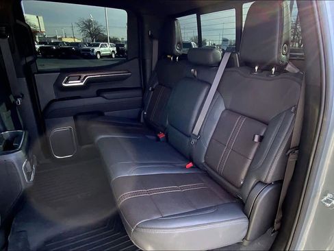 Used 2023 Chevrolet Silverado 1500 High Country w/ Z71 Off-Road Package image 21