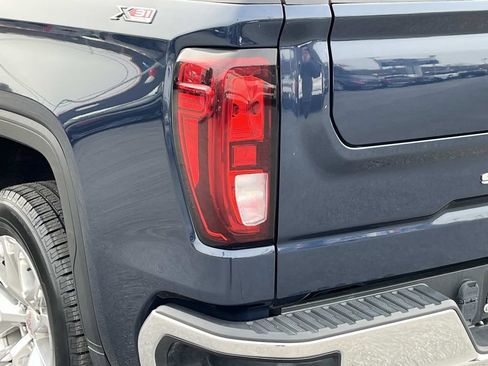 Used 2021 GMC Sierra 1500 SLE w/ X31 Off-Road Package image 5