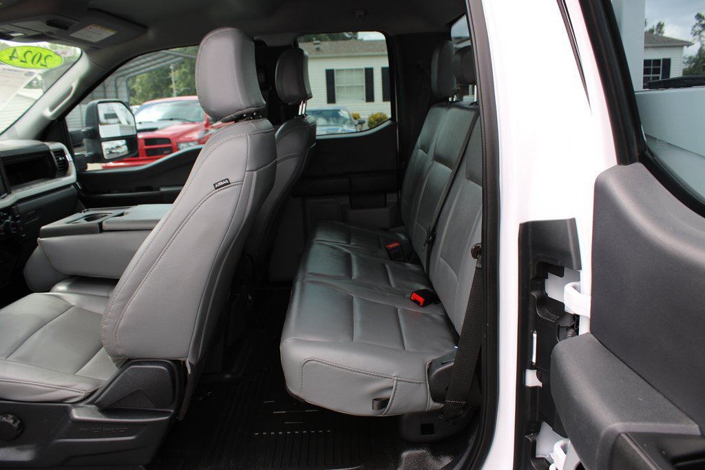 Used 2024 Ford F350 XL w/ XL Chrome Package RWD image 26