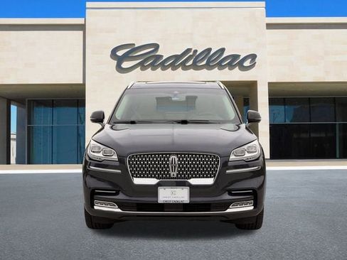 Used 2024 Lincoln Aviator Reserve w/ Equipment Group 201A image 10