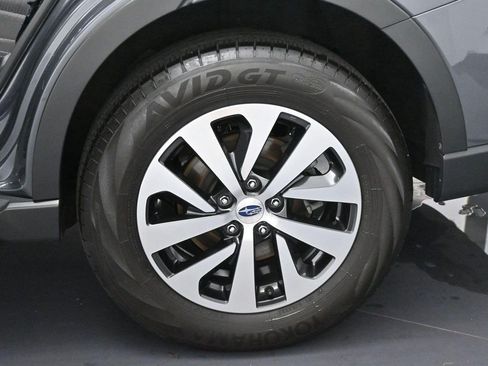 Used 2022 Subaru Outback Premium AWD/4WD image 23