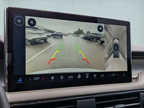 Certified 2023 Lincoln Corsair AWD w/ Equipment Group 101A image 23