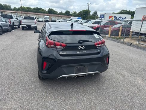Used 2020 Hyundai Veloster 2.0 FWD image 13