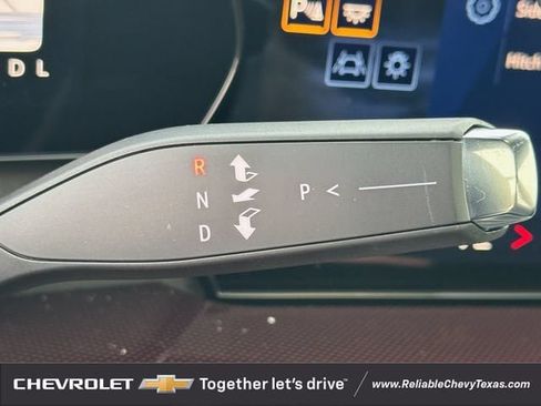 New 2026 Chevrolet Traverse Z71 w/ Driver Confidence Package AWD/4WD image 16