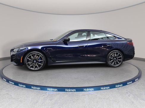 Used 2025 BMW 430i xDrive w/ M Sport Package AWD/4WD image 9