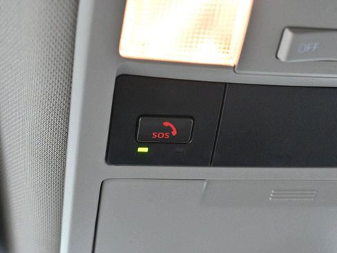 Used 2023 Toyota Tacoma SR image 29