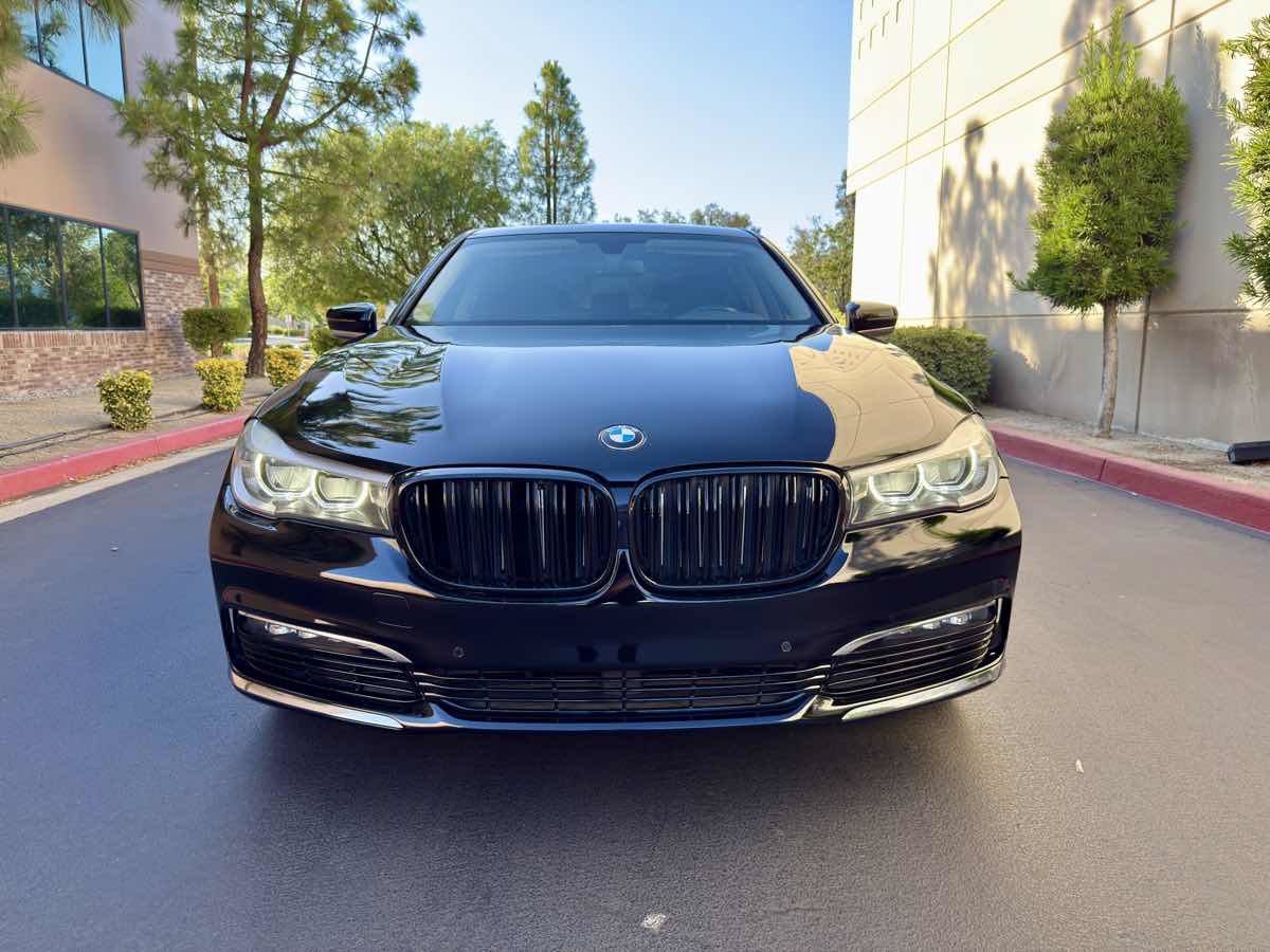 Used 2016 BMW 740i RWD image 7